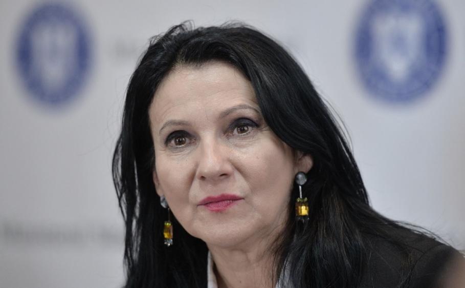 Sorina Pintea Sorina Pintea este acuzată de luate de mită