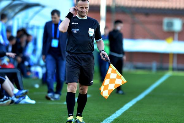 Octavian Șovre în timpul unui meci de fotbal