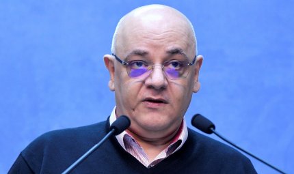 Raed Arafat în conferință de presă