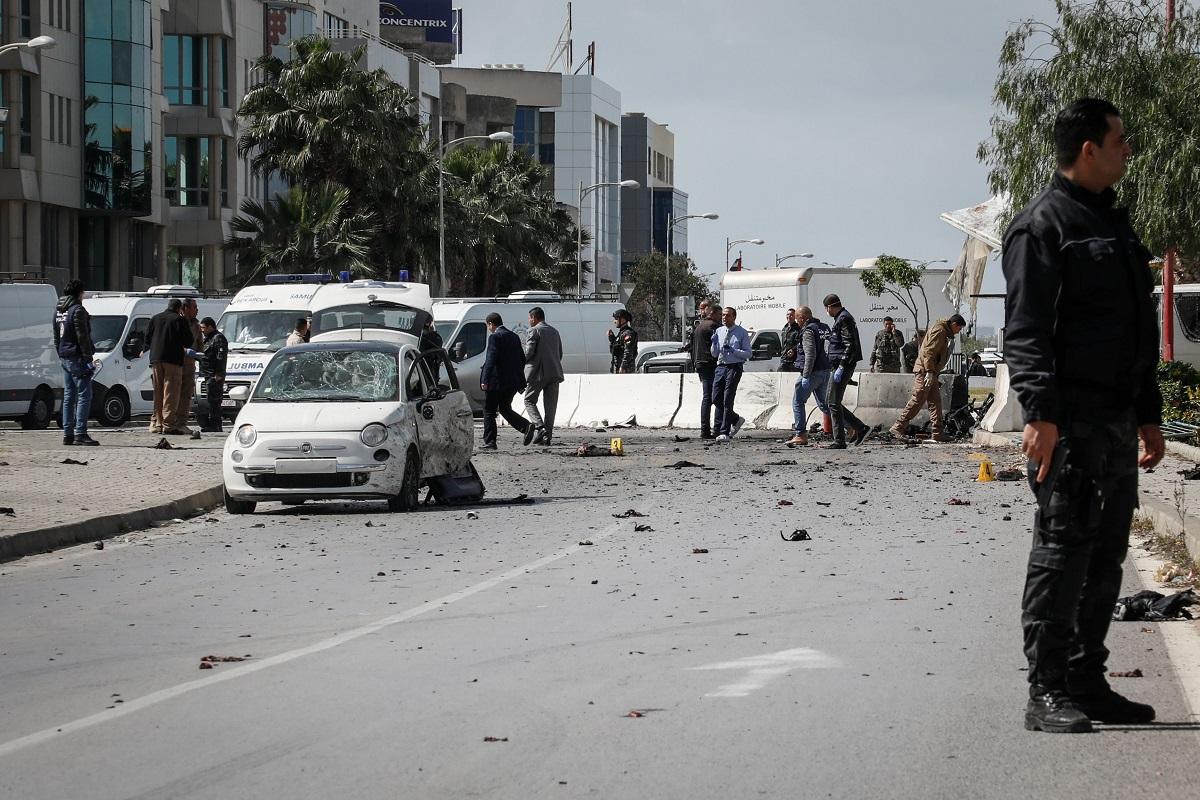 Un atac terorist care a vizat Ambasada Statelor Unite din Tunisia s-a soldat cu mai multe victime Atacul terorist a vizat Ambasada Statelor Unite