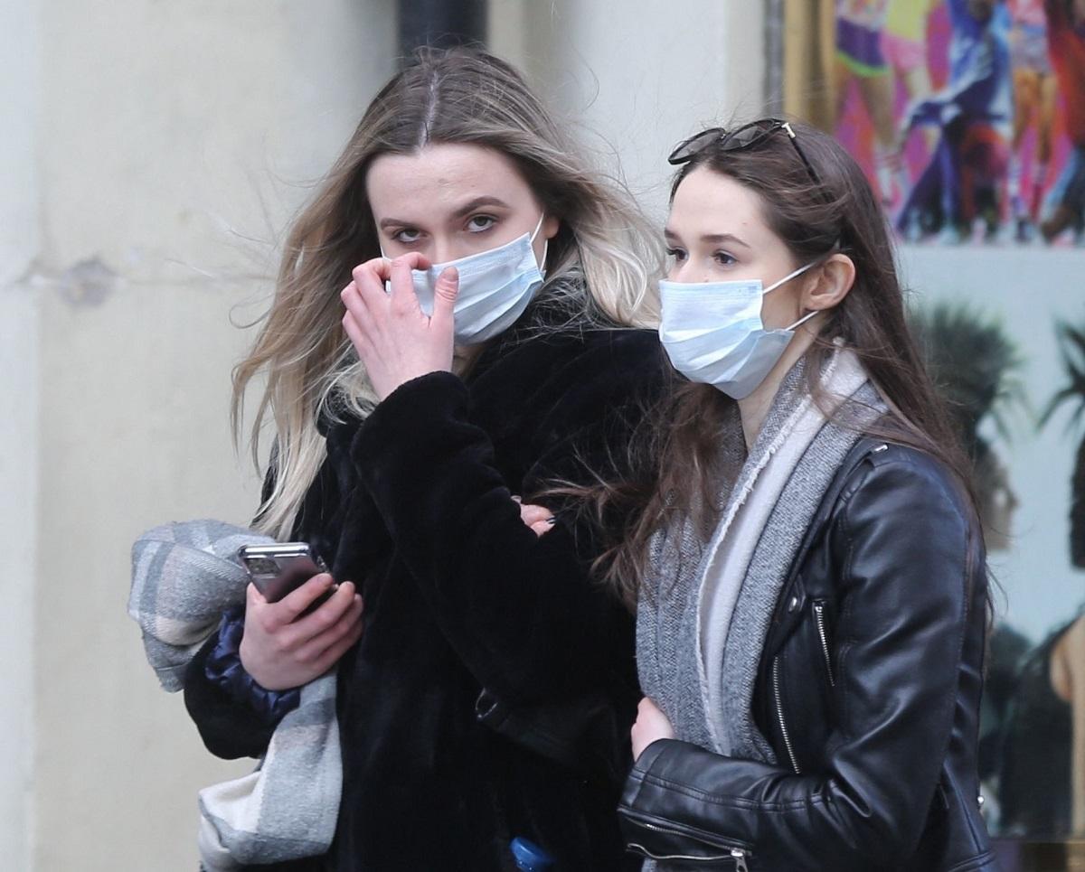 Statele Unite ale Americii, "atacată" de coronavirus din toate părţile Sute de americani s-au îmbolnăvit de coronavirus
