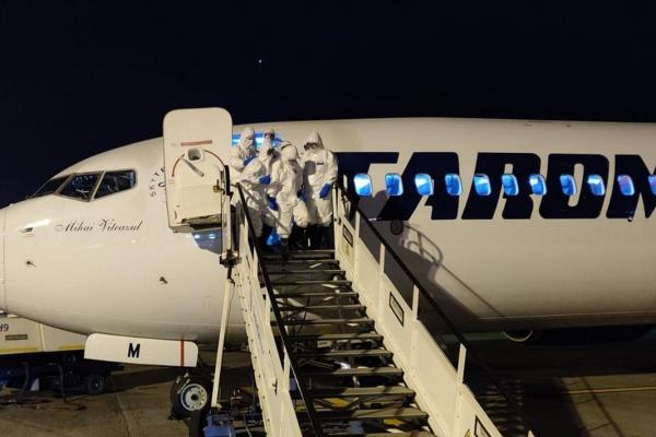Tarom trimite în șomaj tehnic 1.112 din cei aproape 2.000 de angajaţi
