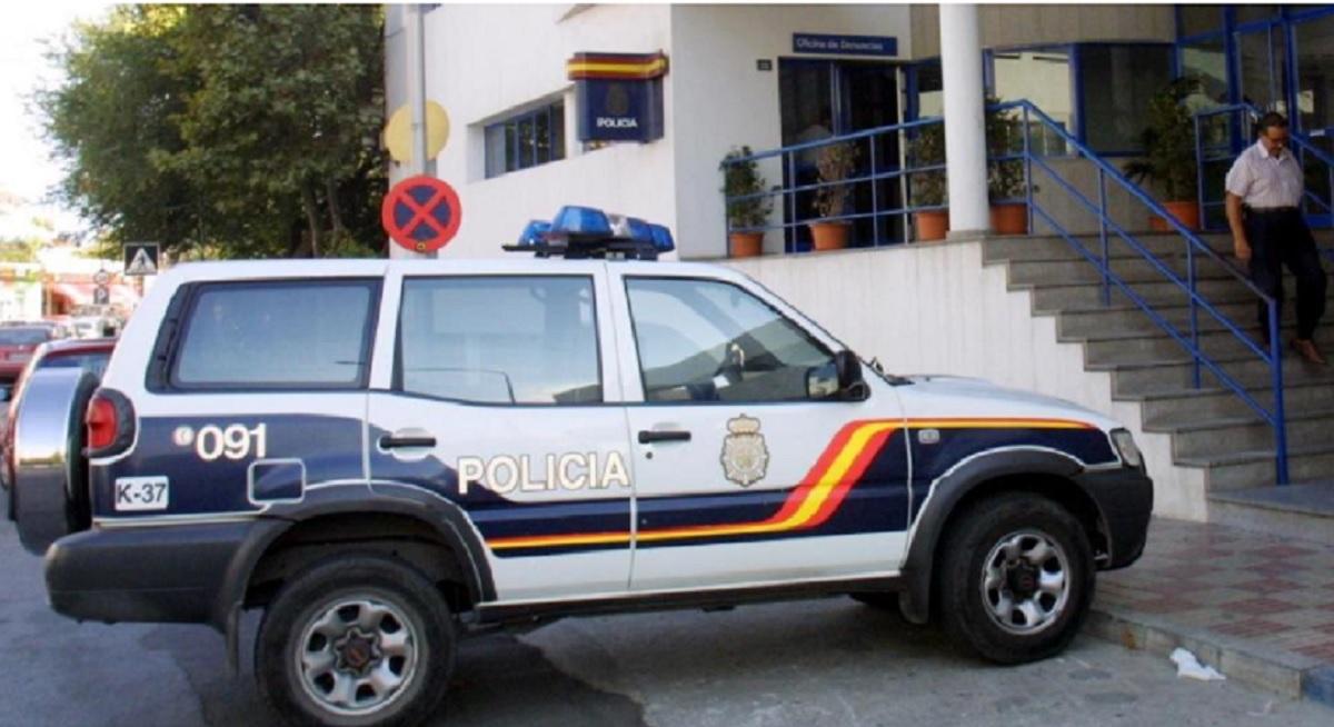 Doi români arestați în urma unor jafuri comise în Spania, un al treilea a fost dat în urmărire Românii, bănuiți de comiterea a cel puțin patru jafuri