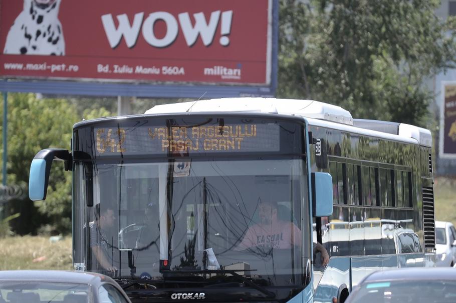 Autobuz STB Plata cu cardul bancar în autobuzele și tramvaiele din București, anunță STB