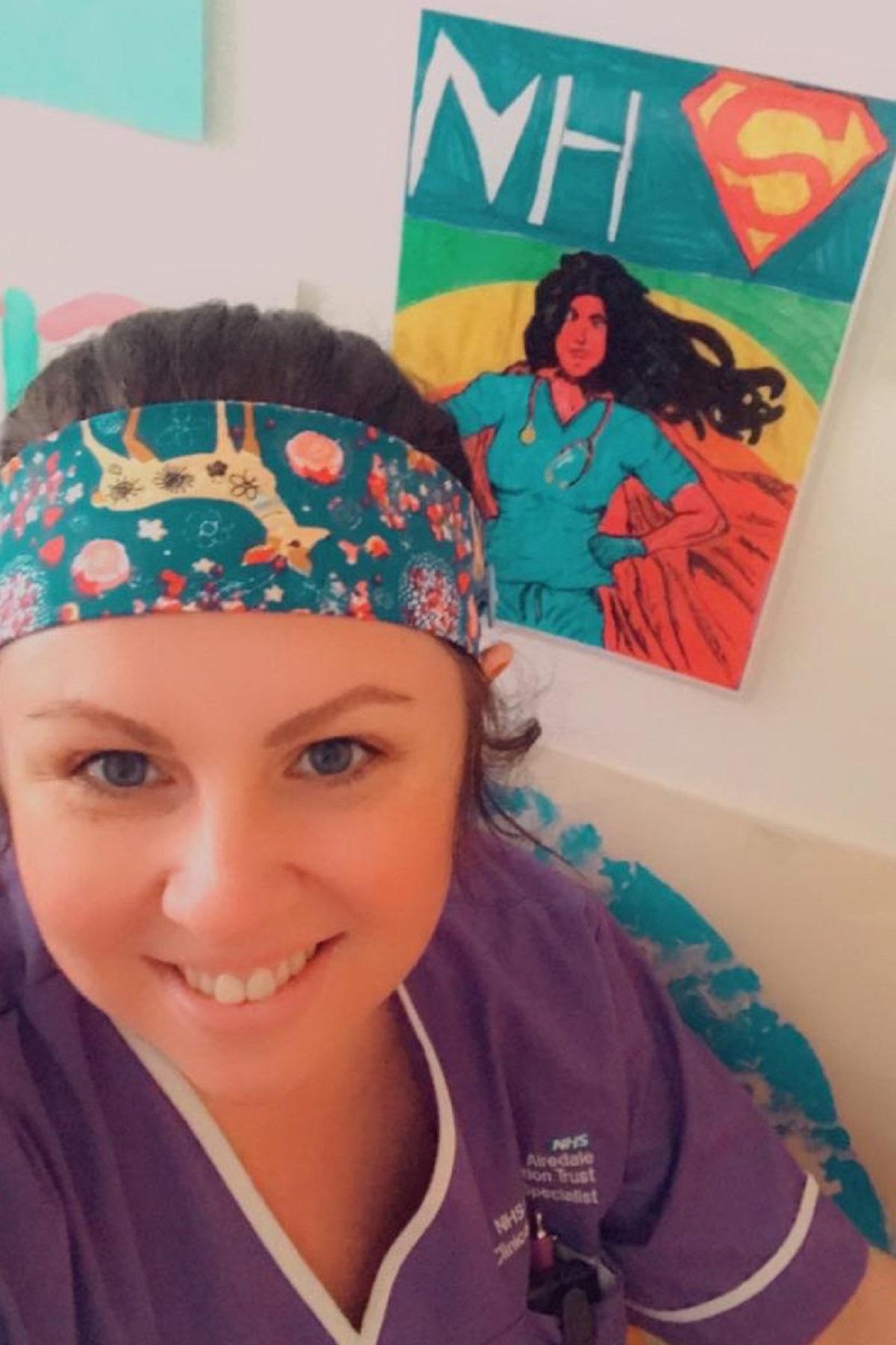 Kelly Ward a îngrojit bolnavi Covid-19