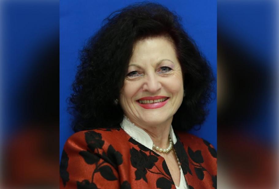 Elvira Șarapatin Elvira Șarapatin a lovit cu mașina un bărbat pe trecerea de pietoni