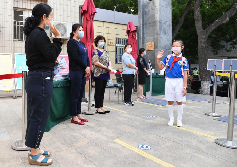 Școlile din Beijing se închid din nou, după apariția unui nou focar de coronavirus Școlile din Beijing se închid din nou, după apariția unui nou focar de coronavirus