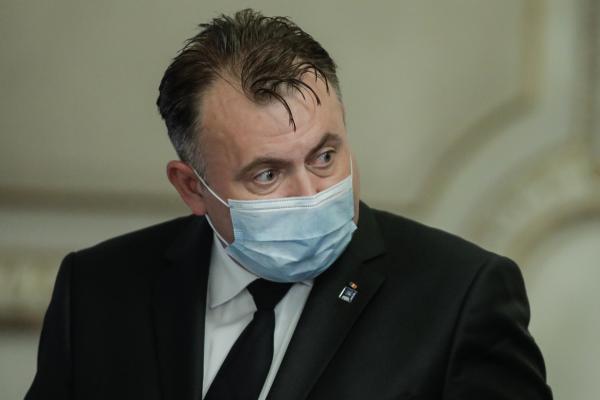 Nelu Tătaru ia în calcul noi restricții pentru funcționarea teraselor
