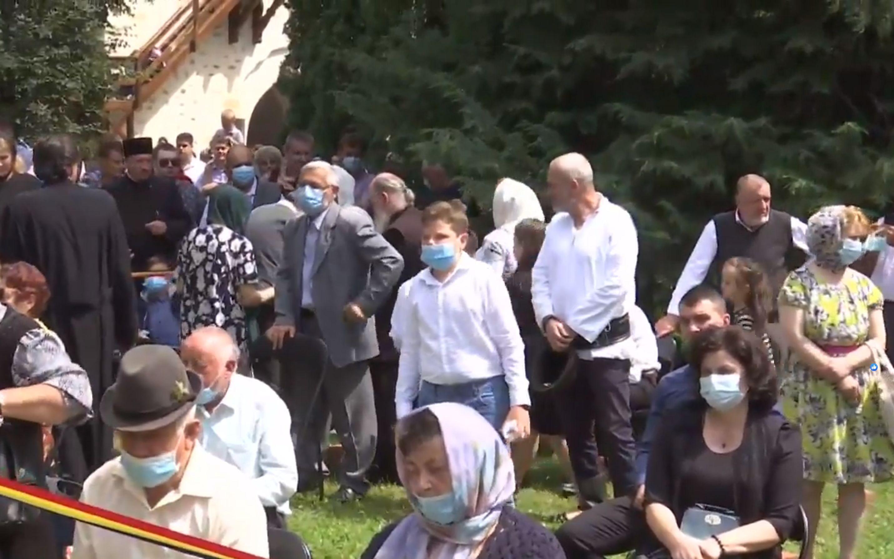 ÎPS Calinic a fost întronizat ca Arhiepiscop al Sucevei și Rădăuților