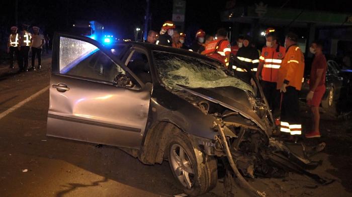 Doi prieteni au murit nevinovați, mașina lor a fost aruncată într-un stâlp de beton la ieșirea din Găești