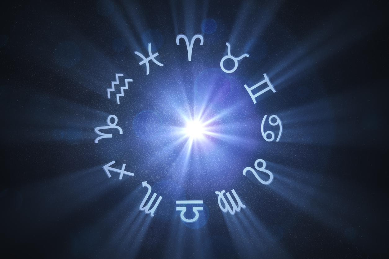 Cele 12 zodii Cele 12 zodii ale horoscopului pe cer