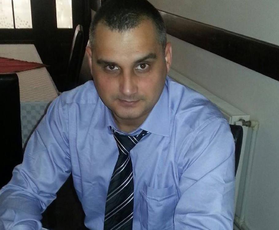 Dragoş Turcitu a murit la câteva ore de la externare, după ce a fost tratat de COVID-19 Dragoş Turcitu a murit la câteva ore de la externare, după ce a fost tratat de COVID-19