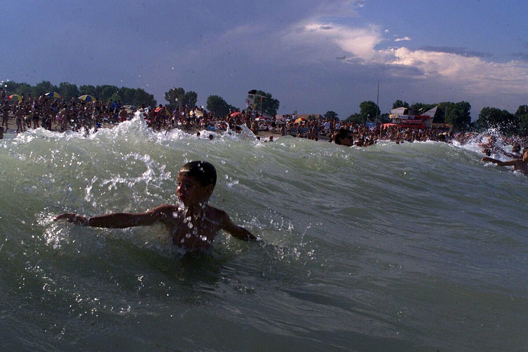 Litoral Pericol pe litoral, marea este extrem de agitată