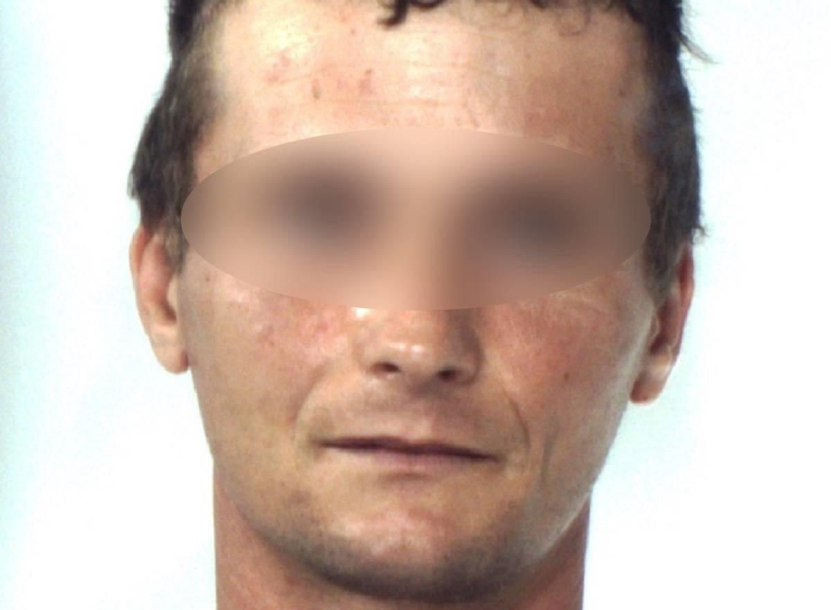 Un român care a batjocorit fiica minoră a unor conaționali, condamnat la închisoare în Italia Întreaga poveste s-a petrecut în perioada decembrie 2013 - ianuarie 2014