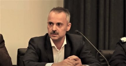 Liviu Vasilescu a renunţat la şefia Poliţiei Române