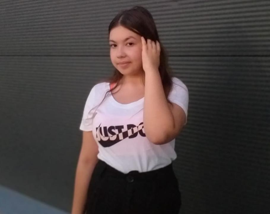 O fată de 11 ani din Bragadiru a plecat la magazin și a dispărut fără urmă. Polițiștii cer ajutorul populației O fată de 11 ani din Bragadiru a plecat la magazin și a dispărut fără urmă. Polițiștii cer ajutorul populației