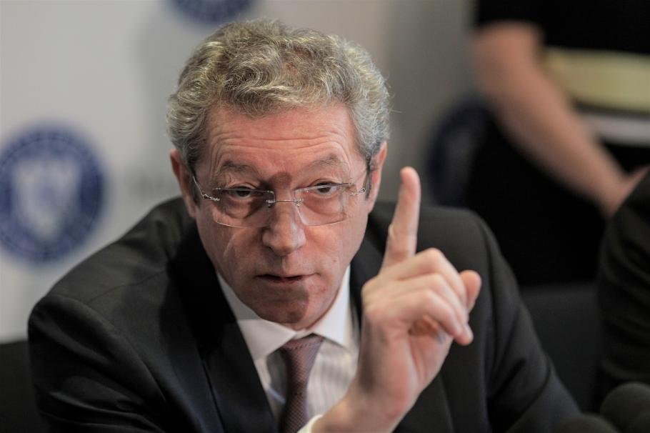 Adrian Streinu Cercel Adrian Streinu Cercel spune că numărul mare al infectărilor este rezultatul măsurilor de relaxare
