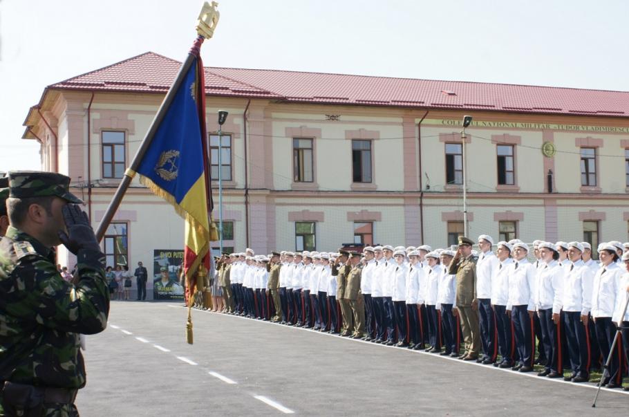 Dwelling Repellent Beak Noi cazuri de infectare cu Covid-19 la Colegiile Militare din Craiova și Breaza. Zeci de elevi sunt în izolare Dwelling Repellent Beak Noi cazuri de infectare cu Covid-19 la Colegiile Militare din Craiova și Breaza. Zeci de elevi sunt în izolare