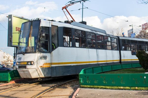 Bărbat lovit mortal de tramvai, pe linia 41 din București
