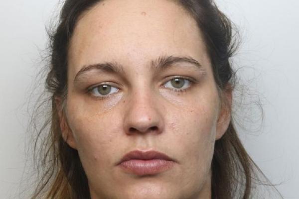Tânăra a mai făcut închisoare pentru deținere de droguri