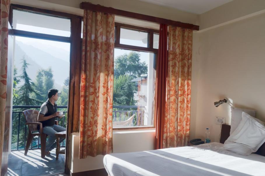 Bărbat condamnat la închisoare după ce a escrocat mai mulți hotelieri Bărbat condamnat la închisoare după ce a escrocat mai mulți hotelieri