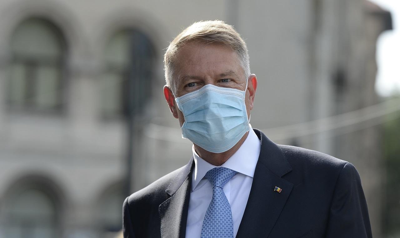 Președintele Klaus Iohannis Klaus Iohannis nu exclude din nou școala online: "Sper să nu fie cazul să ajungem acolo"