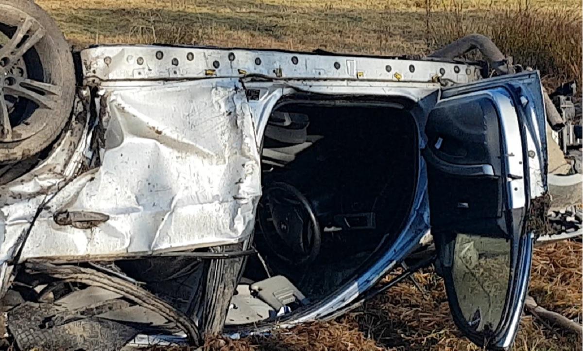 Un tânăr beat a provocat un accident mortal în Gorj, în prima zi din 2021 Maşina implicată în accidentul din Gorj rula cu circa 150 de kilometri pe oră