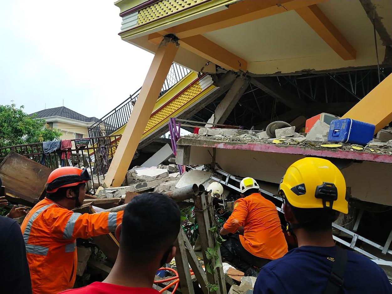 Cutremur devastator în Indonezia
