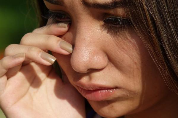 O adolescentă din Cluj a aşteptat 9 luni să se întâlnească cu un tânăr cunoscut pe Facebook. Băiatul a batjocorit-o la petrecerea de Revelion