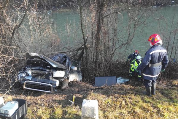 Victimele accidentului au fost transportate la UPU SMURD Bistriţa