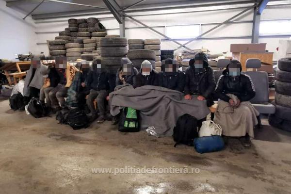 Românul a fost pus sub acuzare pentru comiterea infracţiunii de trafic de migranţi