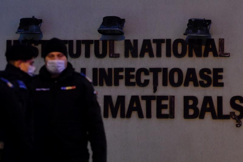 Imagini de la incendiul de la Matei Balș Imagini de la incendiul de la Matei Balș