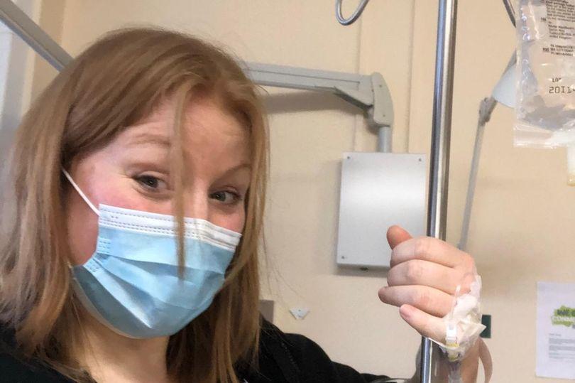 Jessi Tucker a aflat că mai are 9 luni de trăit după o tură epuizantă într-un spital Covid Jessi Tucker a aflat că mai are 9 luni de trăit după o tură epuizantă într-un spital Covid