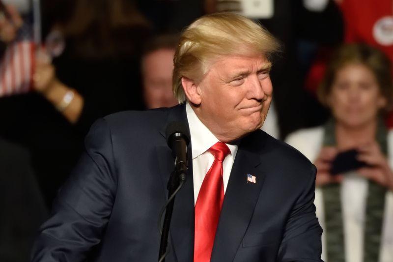 Donald Trump, preşedintele SUA Donald Trump, preşedintele SUA, ţine un discurs în timpul unui miting