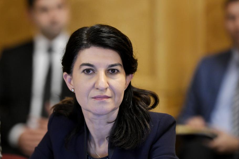 Violeta Alexandru, fost ministru al Muncii: ”Mor oameni sub guvernarea noastră. Ce rușine să ne tot găsim scuze” Violeta Alexandru, fost ministru al Muncii: ”Mor oameni sub guvernarea noastră. Ce rușine să ne tot găsim scuze”