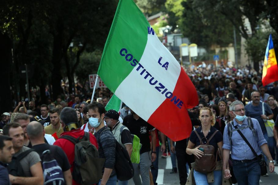 Grevă generală anunţată luni în Italia Grevă generală anunţată luni în Italia