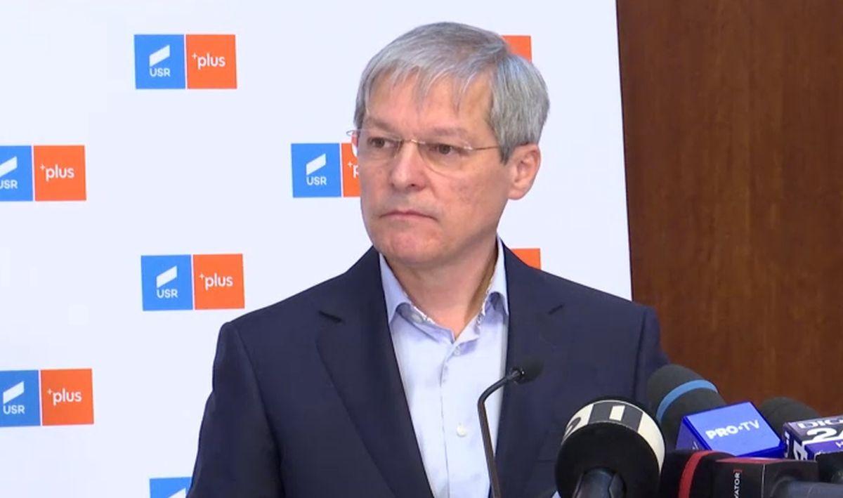 Dacian Cioloş, prima conferinţă de presă după desemnarea pentru funcţia de premier