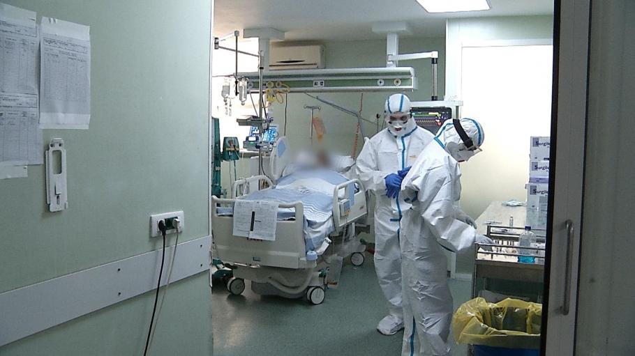 Medic, despre reportajele cutremurătoare de la ATI COVID: Imaginea nu captează duhoarea care iese din plămânii purulenți Medic, despre reportajele cutremurătoare de la ATI COVID: Imaginea nu captează duhoarea care iese din plămânii purulenți