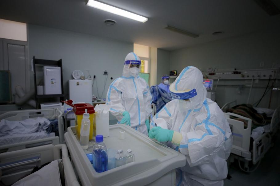 Două tinere de 26 de ani, fără comorbidități și nevaccinate, au murit din cauza COVID Două tinere de 26 de ani, fără comorbidități și nevaccinate, au murit din cauza COVID