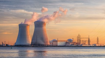 Forțate de criza energetică, România și alte 9 țări din UE cer Comisiei ca energia nucleară să fie numită energie verde. Ce țări se opun