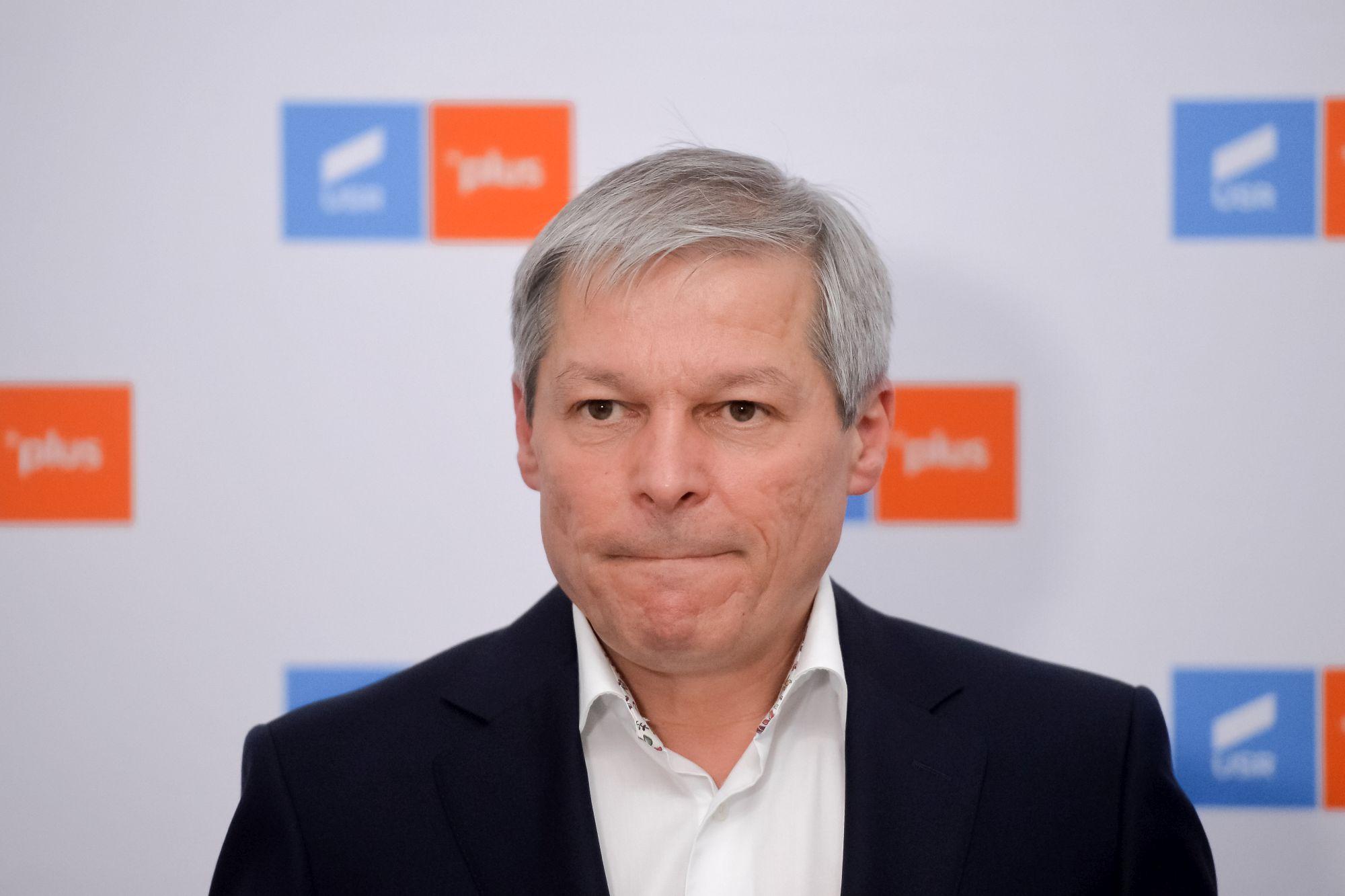 Dacian Cioloş ar putea renunţa la desemnare, dacă PNL propune alt premier decât Florin Cîţu