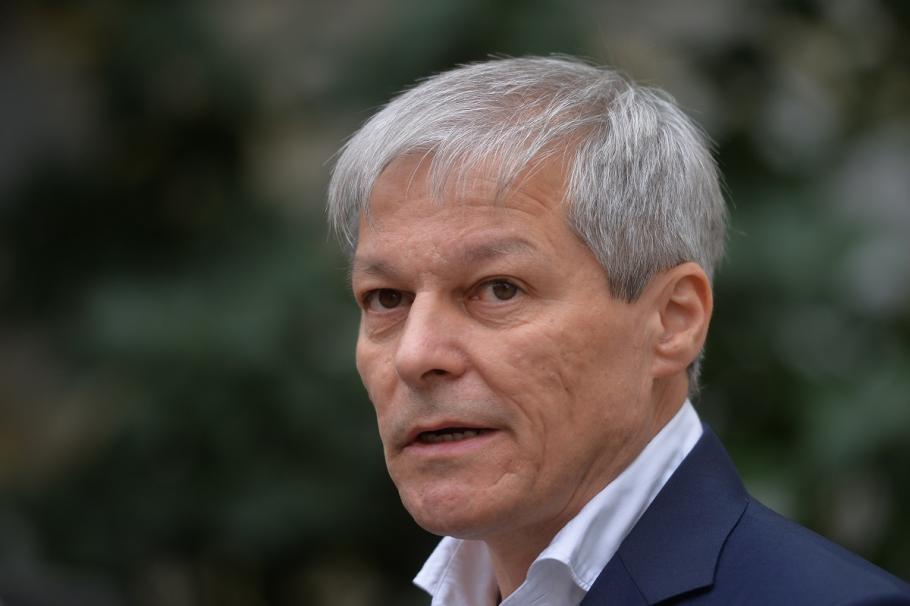 Liderul USR PLUS Dacian Cioloş Liderul USR PLUS Dacian Cioloş