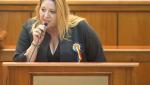 Diana Şoşoacă a refuzat să poarte mască în Parlament, s-a certat cu Anca Dragu şi l-a salutat pe premierul Ungariei, Viktor Orban