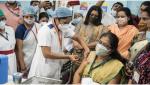 India a depăşit pragul de administrare a peste un miliard de doze de vaccin. Personalul medical felicitat prin mesaje speciale afişate în stații și aeroporturi