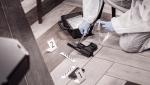 Un bărbat din Neamţ, în vârstă de 38 de ani, s-a sinucis cu un pistol cu bile. Mama lui l-a descoperit şi a sunat după ajutor
