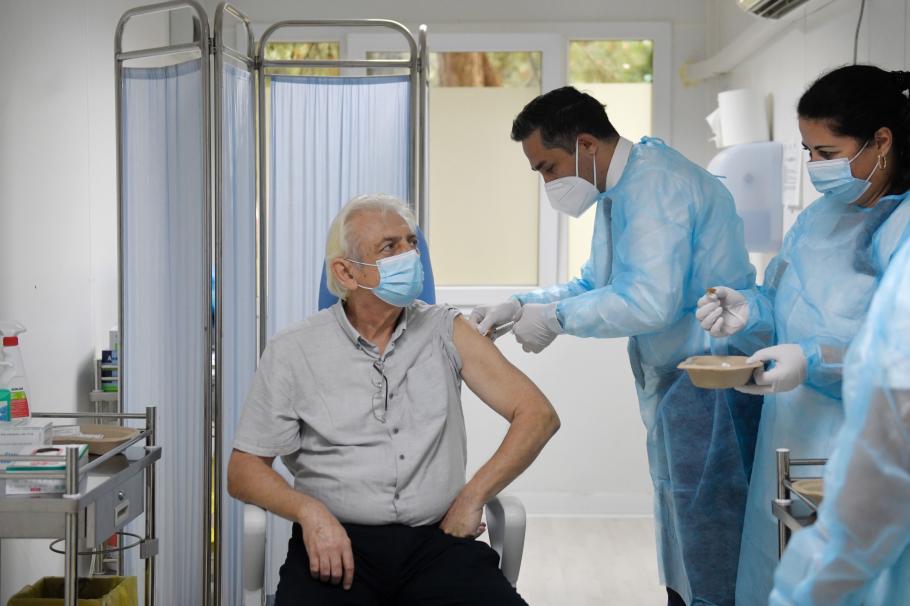 Valeriu Gheorghiță vaccinare anti-COVID în România