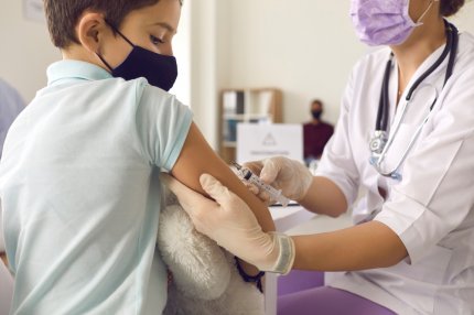 Primul vaccin anti-Covid autorizat pentru copii