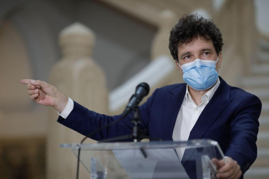 Nicuşor Dan explică de ce nu s-a vaccinat anti-COVID. Ce răspunde când este întrebat dacă este "antivaccinist" Nicuşor Dan explică de ce nu s-a vaccinat anti-COVID. Ce răspunde când este întrebat dacă este "antivaccinist"