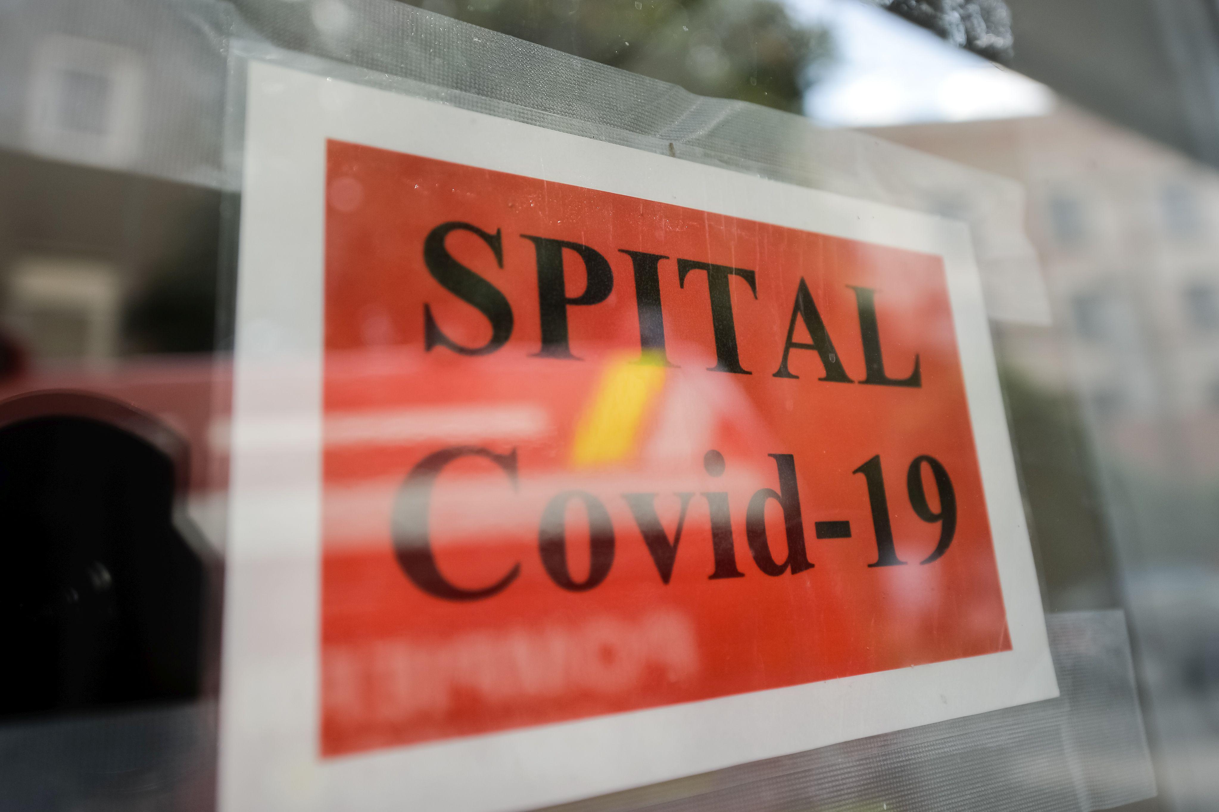 Când se va termina valul 4 de Covid. Epidemiolog: ”Individual știm ce avem de făcut ca să navigăm prin acest dezastru - masca, vaccinul, distanțarea”