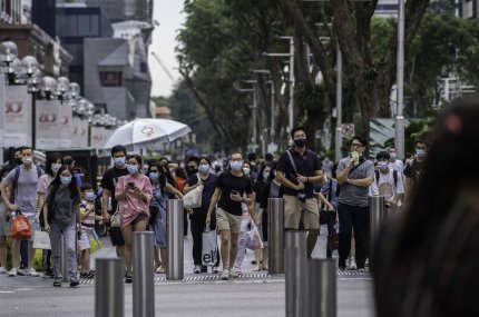 Record de infectări în Singapore, unde 83% dintre locuitori sunt vaccinaţi